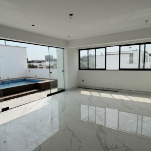 Estar y Piscina